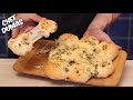 Petits pains farcis au fromage recouvert de beurre  lail maison  super simple et super bon