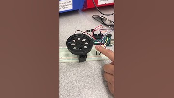 Servo Position and Photoresistor Light Detection