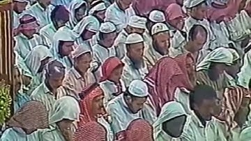 تلاوة نادرة للشيخ محمد أيوب رحمه الله يبكي بكاء مريرآ وبترتيل خاشع❤️😭