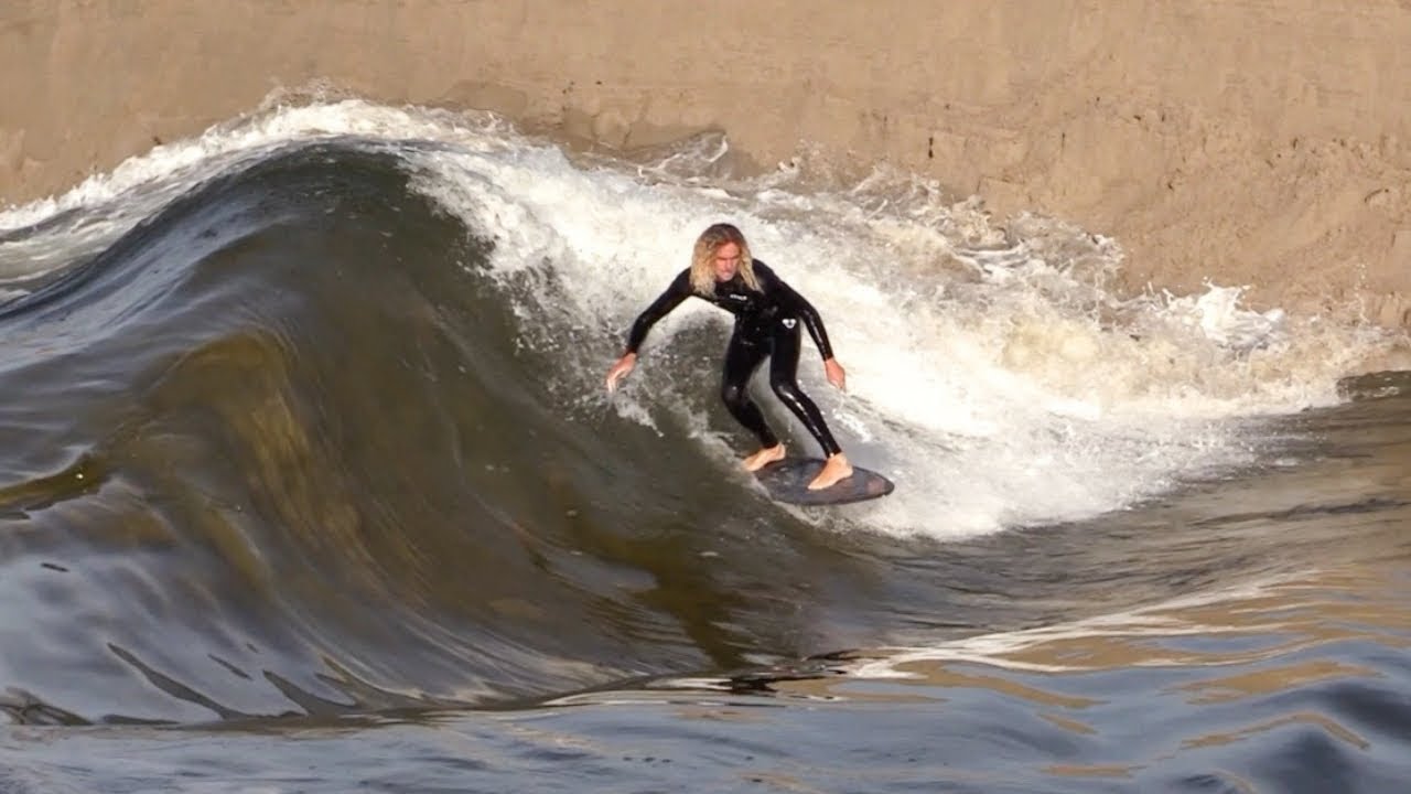 Charging weird NOVELTY waves and shorebreak slabs - RAW - YouTube