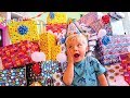 BIRTHDAY PRESENT SURPRISE ROULETTE ! REAL GIFTS VS FAKE! - Ollie’s 4th Birthday Special