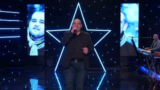 Video thumbnail of "Mile Kuzmanovski - Kral bez kruna (Pat do zvezdite Talent Show)"