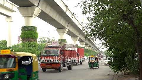 Everyday traffic at Moti Bagh - Time lapse and real time | Noontime traffic in Delhi