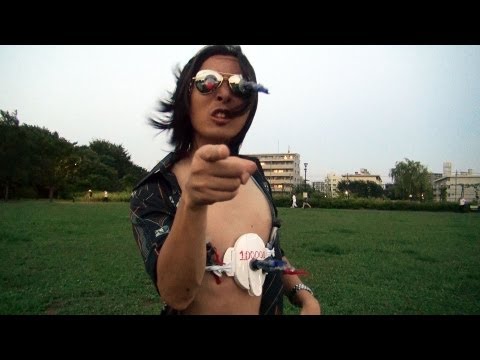 変な大人に付いて行くな | Don't follow strangers
