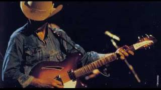 Dwight Yoakam - Carmelita - Live '94 chords