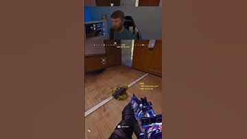 Bro got stuck💀 #warzone #callofduty #shorts