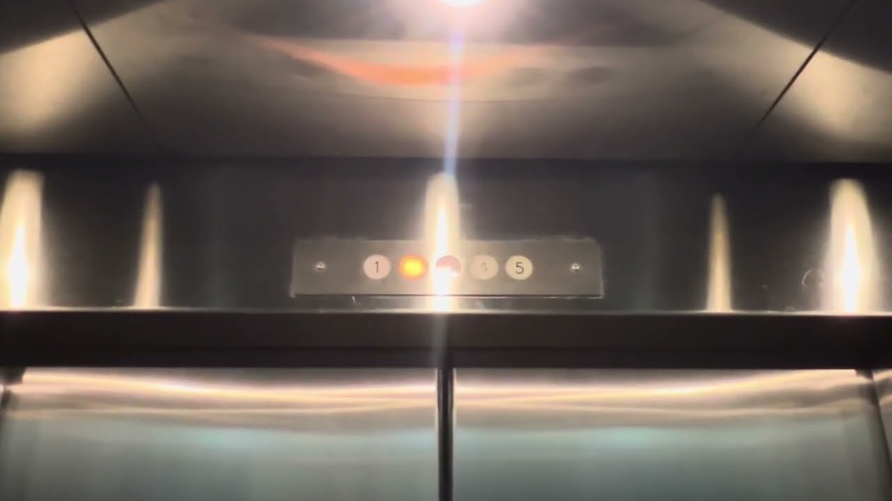 Elevator 880 West Commerce Road