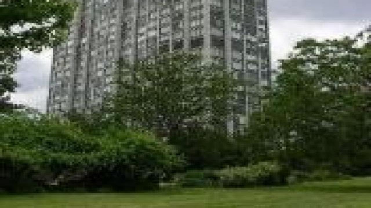 5455 North SHERIDAN Road, CHICAGO, IL Presented by Dominic Irpino.