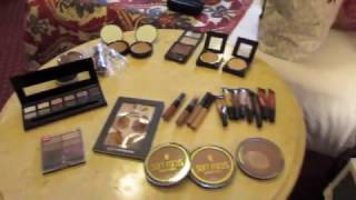 Tess Martin Beauty Blog-Fashion Show. I Dont Own The Rights To This Music.