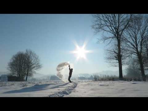 Crazy water experiment on -30 Temperature in Bosnia January Winter 2017 [HD]