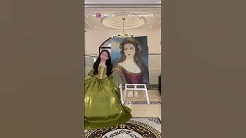 Cô bé 11 tuổi ở Hà Nội với khả năng vẽ tranh bằng hai tay cùng lúc | VnExpress