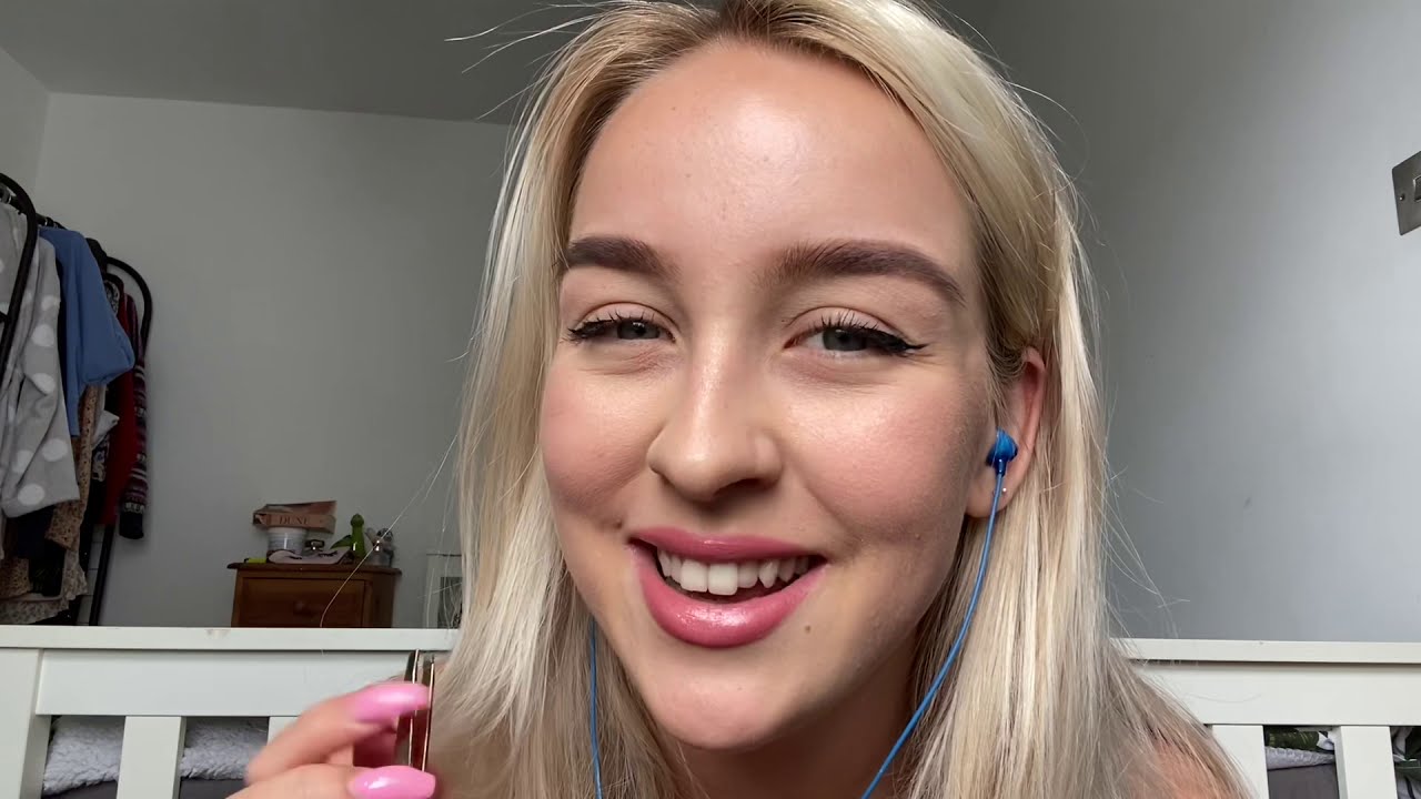 ASMR Close Up Doing Your Eyebrows RP!