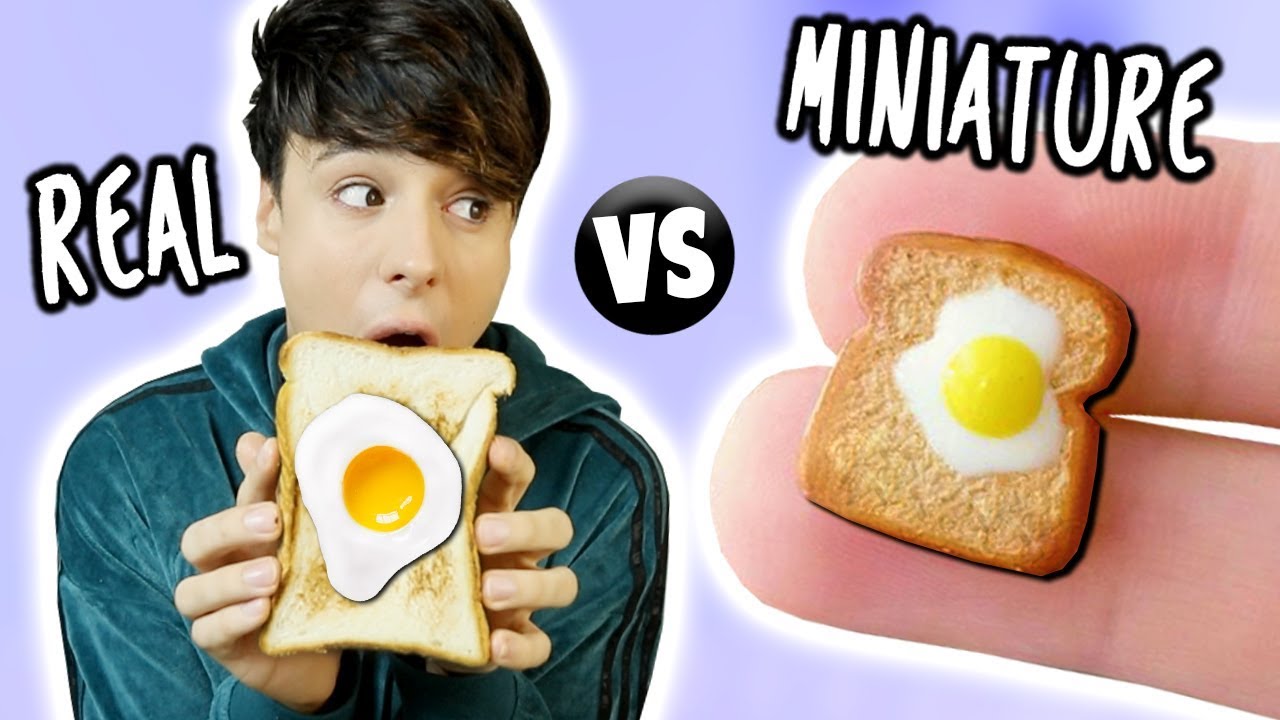 MINI Food vs. REAL Food 4!!! Egg, Toast, Cinnamon Bun & Croissant | Raphael Gomes