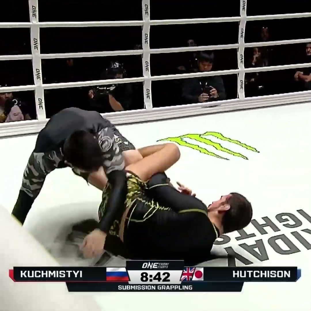 Vladimir Kuchmistyi SPINS into a leg lock ? #ONEFridayFights88
