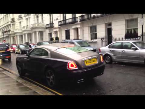 rolls-royce-wraith-in-london