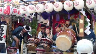 20110918－54　八幡境内で囃子の競演神明町と三軒町.MOV
