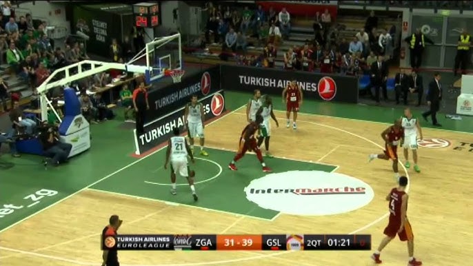 Assist of the night: Carlos Arroyo, Galatasaray Liv Hospital