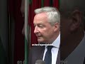 En voiture bruno le maire entre en collision avec un cycliste ayant grill un feu rouge