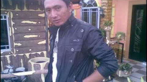 Eny Sagita  ngamen 6  (merem melek) by Cah Nruthuzz