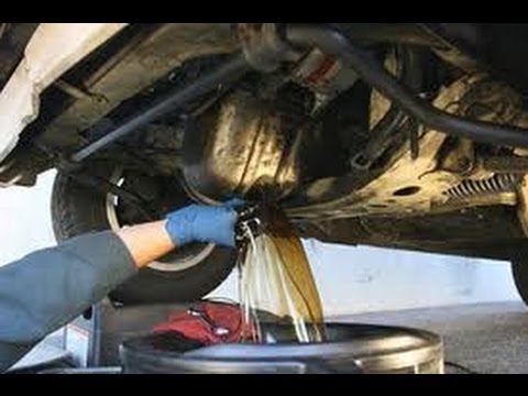 como cambiar el aceite a un coche - YouTube