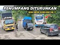 Demi Keselamatan - Penumpang Bus Turun Di Tanjakan Batu Jomba