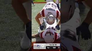 Drake puts it in there 🎯 📺CBS #patriots #nfl #drakemaye #shorts