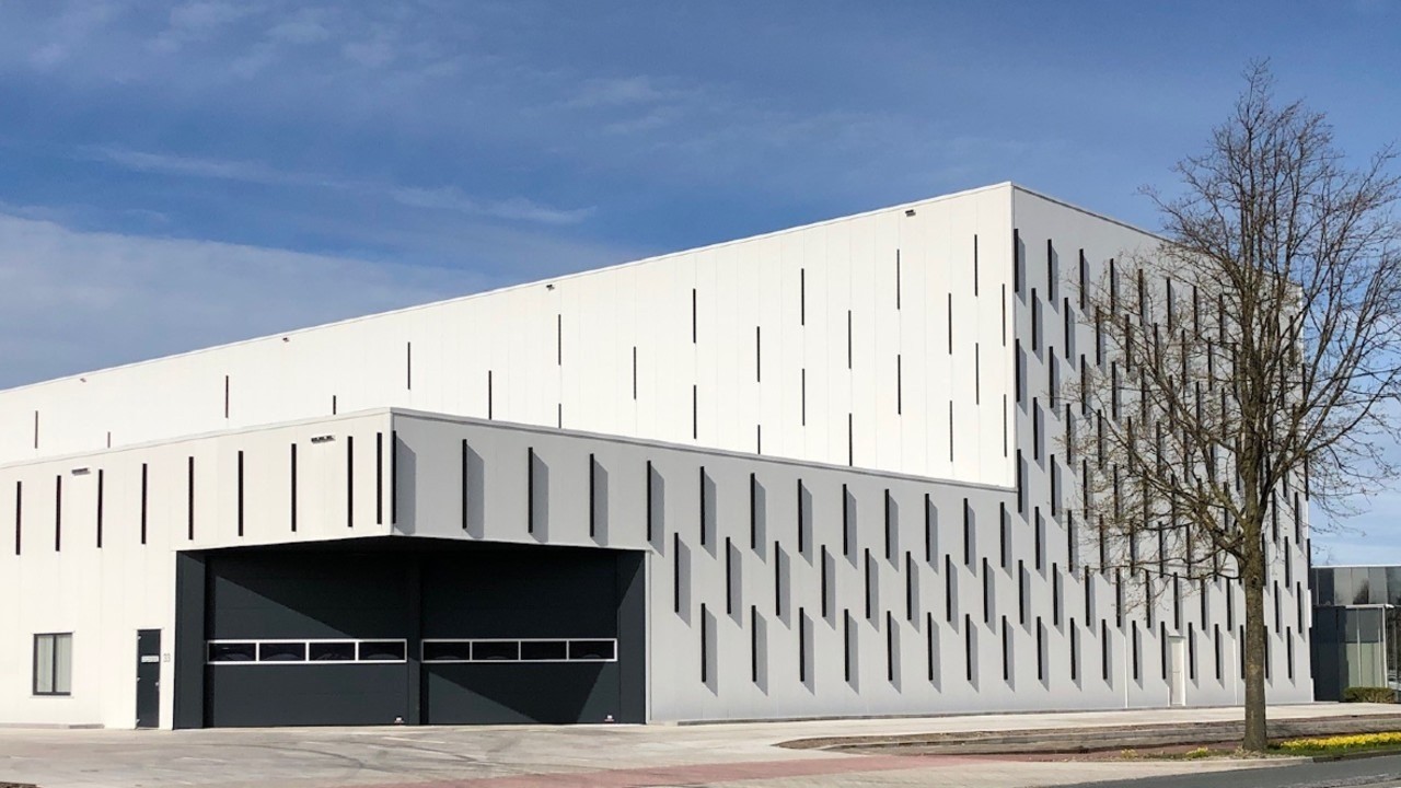 Cladding Point Comhan Holland - YouTube