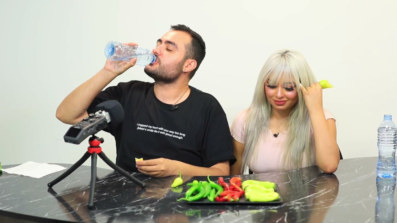 تحدي الفلفل الحار مع شيرا المناصير