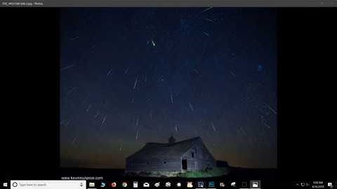 A Simple Way to Make a Meteor Shower Composite Image in Photoshop
