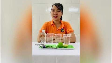 Cô Mai Trinh hướng dẫn Thí Nghiệm "Nước Hoa Đậu Biếc Đổi Màu"