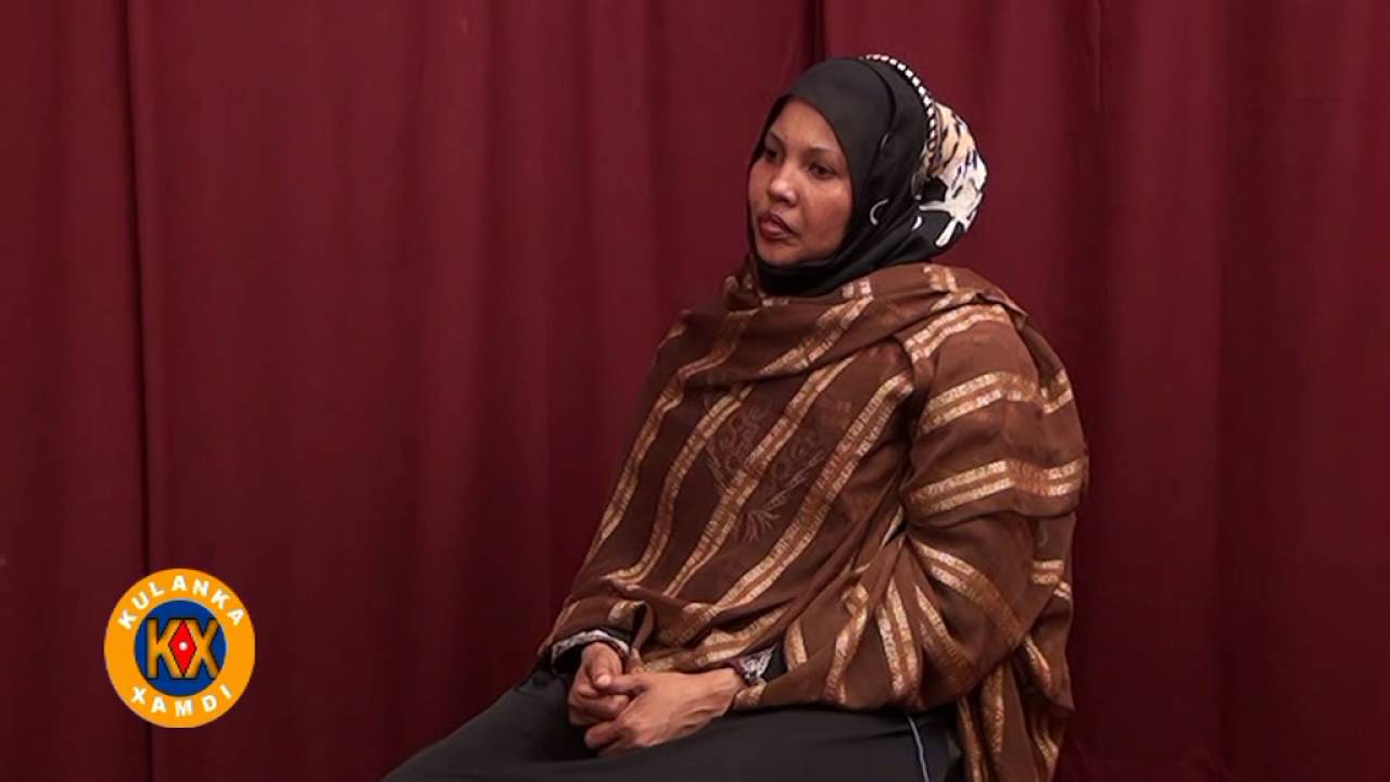 Dumarka iyo siyaasadda iyo diinta islaamka waxay ka qabto