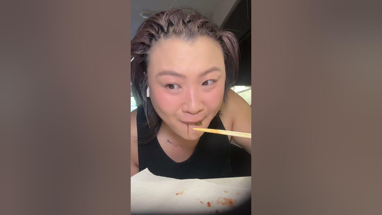 what does green onion kimchi taste like?