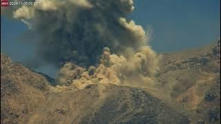 5 November 2024: Letusan Gunung Semeru Tertangkap Kamera
