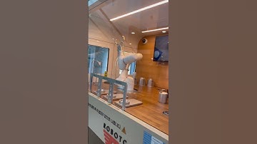 ROBOT COFFEE MACHINE IN KOREA🇰🇷