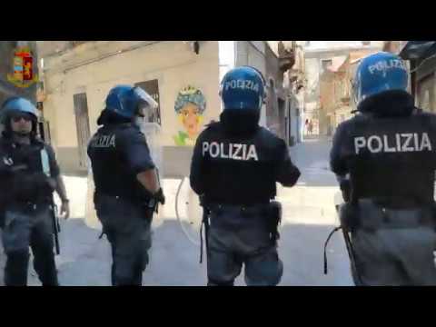 Catania: San Berillo vecchio, operazione "The Wall" della Polizia