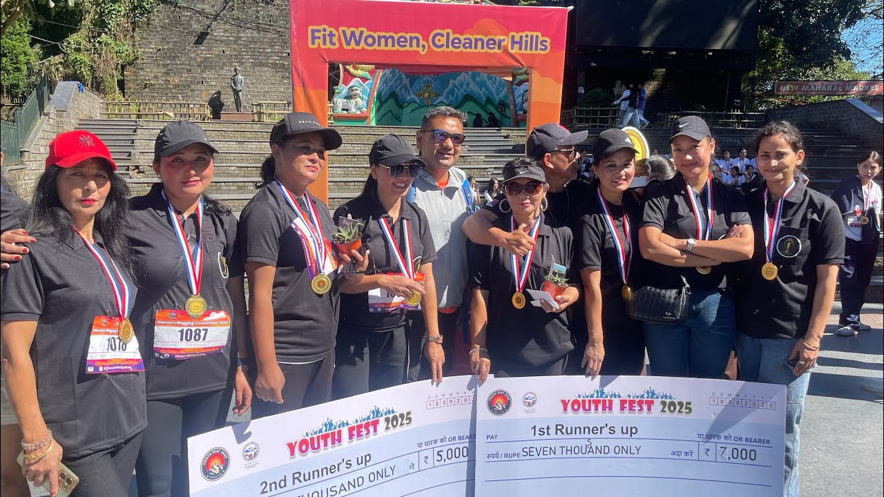 Mero darjeeling#women’s plogging competition 2025#marathon and  cleaning#darjeeling#gyapsvlog😎