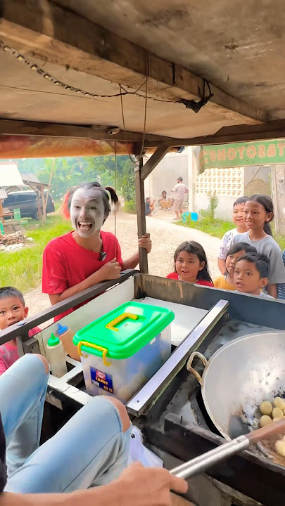 Bego kabur habis borong tahu bulat