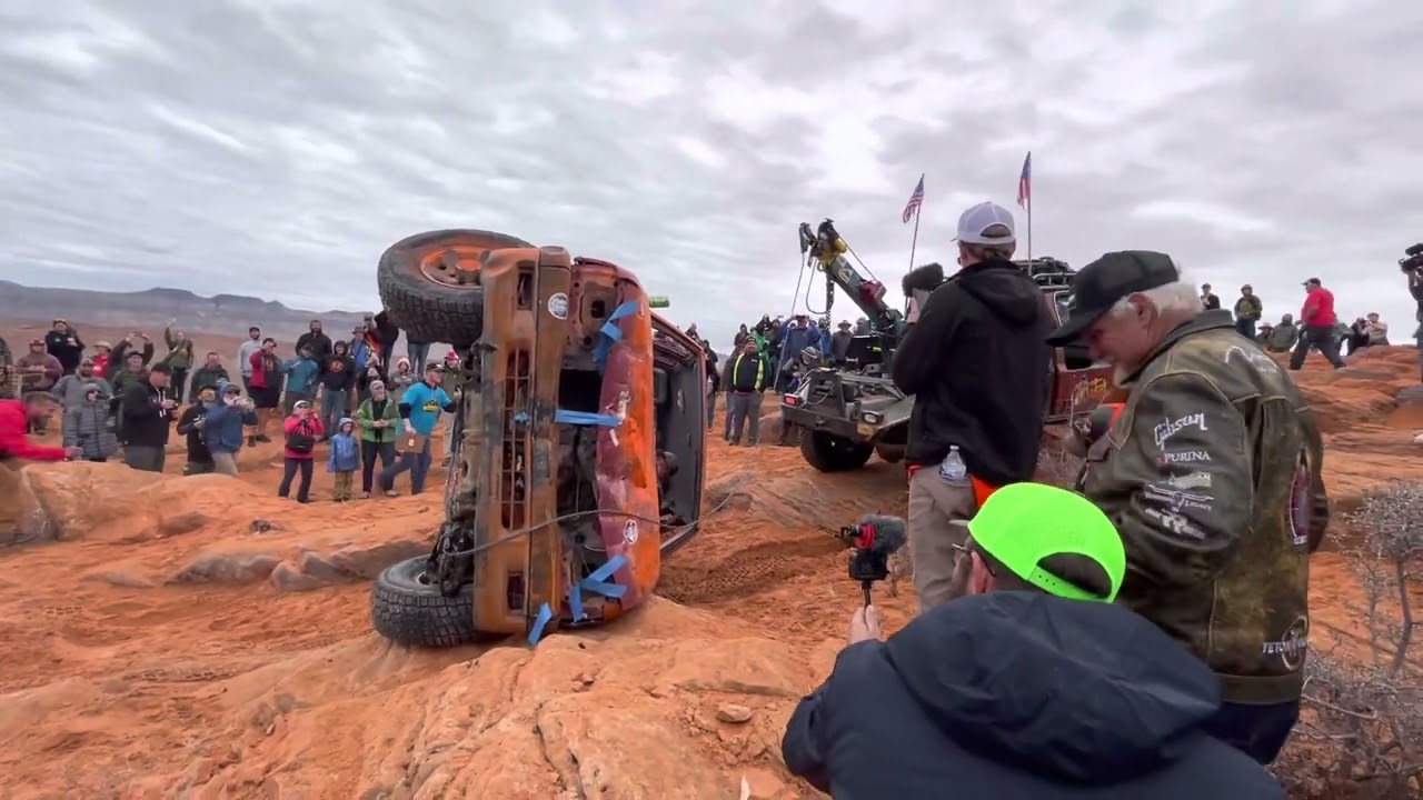 Fab rats roll over at  wrecker games in Sand Hollow Utah @FabRats @MattsOffRoadRecovery @trailmater