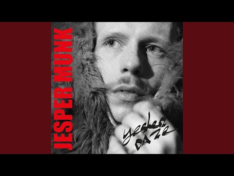 Neon Blood bekijken op YouTube