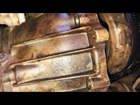 Por qué fuga aceite mi auto entre motor y transmisión, principal causa