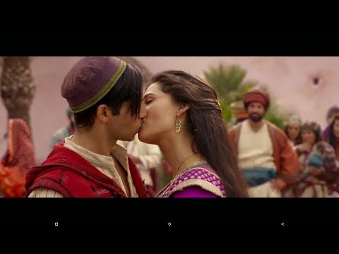 Aladdin romantic kissing scene Mena Massoud & Naomi Scott - YouTube.