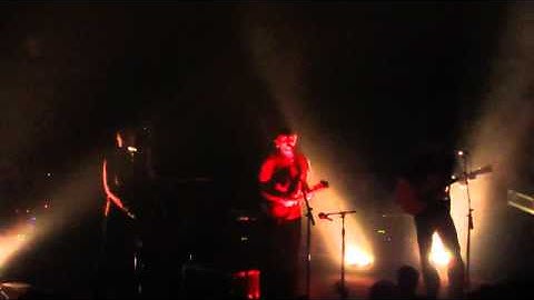 Yonder Mountain String Band - Follow Me Down To the Riverside