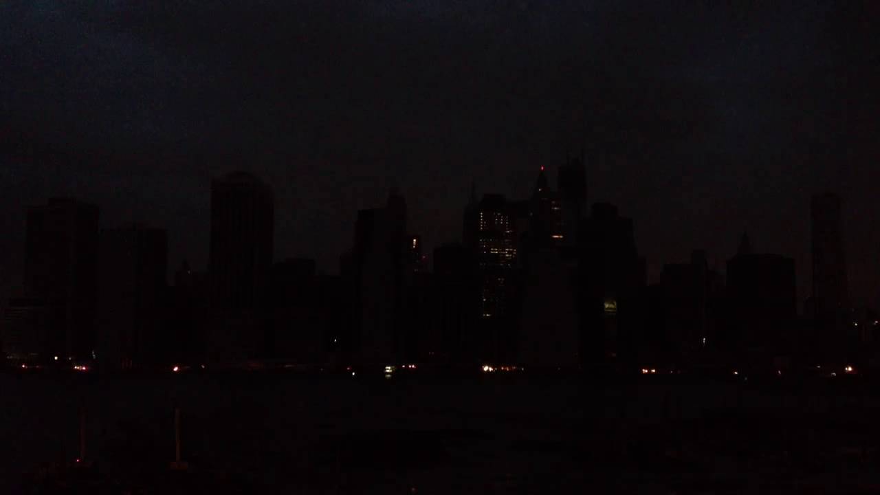 Dark City - Manhattan with No Lights - YouTube