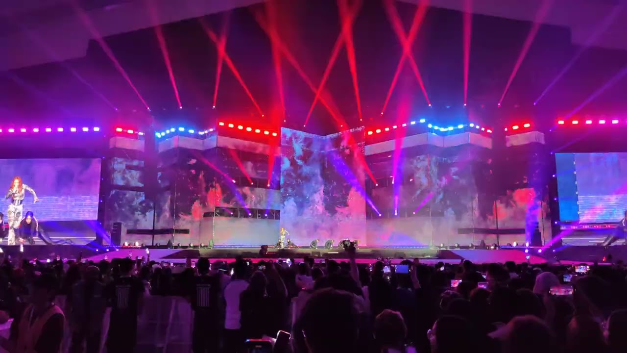 231006 HYOLYN (효린) - So What (LOONA COVER) @KCON SAUDI ARABIA 2023 FanCam 4K