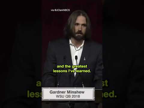 QB Gardner Minshew played for the late Coach Mike Leach at Washington State in 2018 shorts