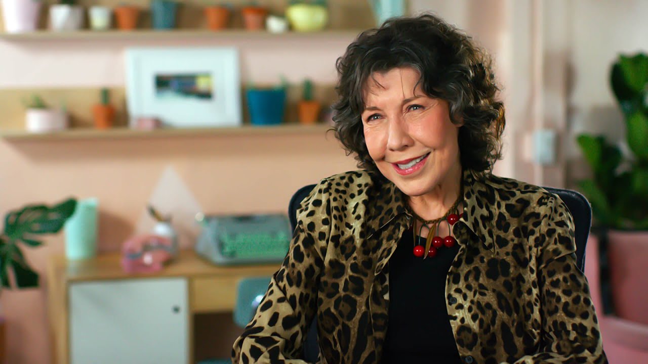 Lily Tomlin Interview - "If it expects the women in the office to make the coffee..."