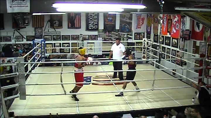2013.11.16 25 Joaquin Garcia Jr (Hardknocks) vs Vi...