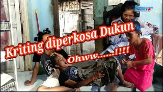 kriting di paksa buka celana