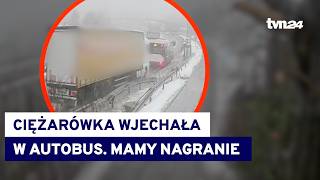 Ciężarówka Uderzyła W Autobus Miejski, Są Ranni. Wtedy Pomyślałem, Że Będzie Uderzenie Nagranie