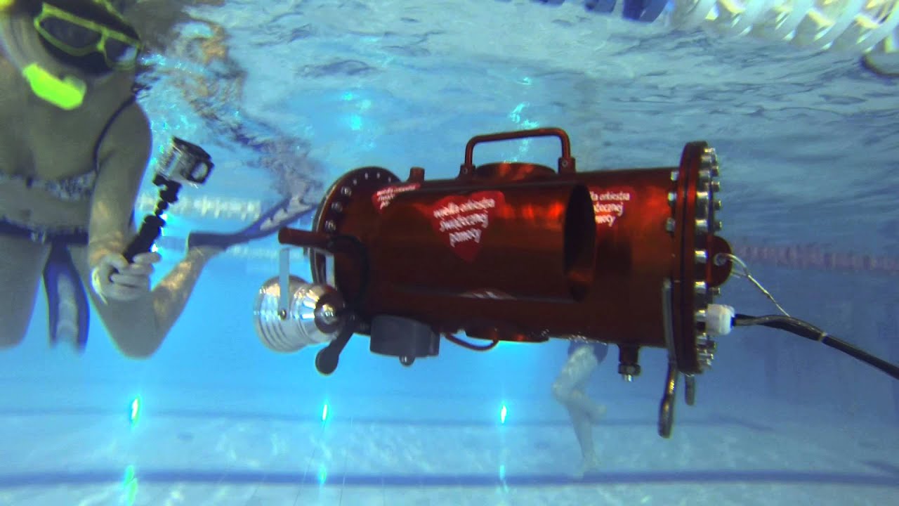 Home built underwater robot ROV in action POLAND BEST 01 - YouTube